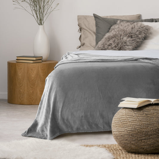 Super Soft Flannel Blanket Throw Home Decor Bedding 60X80 Silver